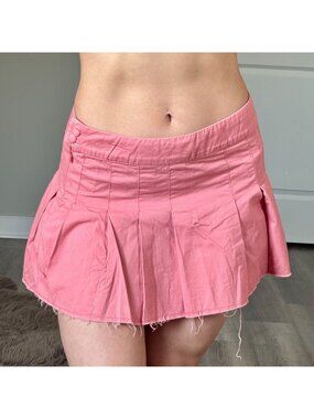 Y2K American Eagle Pink Low Rise Pleated Mini Skirt Womens 2 Coquette Frayed Hem